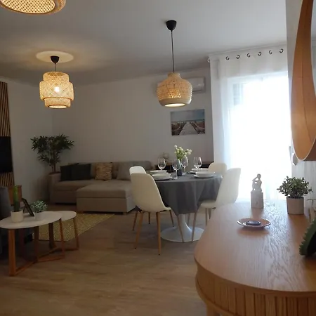 Casa Bella Breezy, 1 Minute Walk To Beach, Luxury * פורטימאו