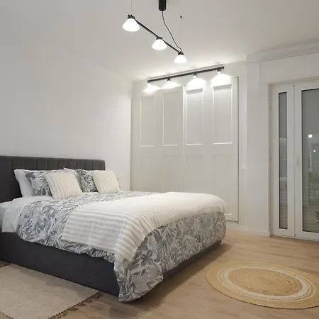 Casa Bella Breezy, 1 Minute Walk To Beach, Luxury דירה *